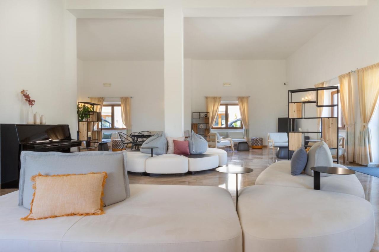 Hotel Brancamaria Cala Gonone Dış mekan fotoğraf