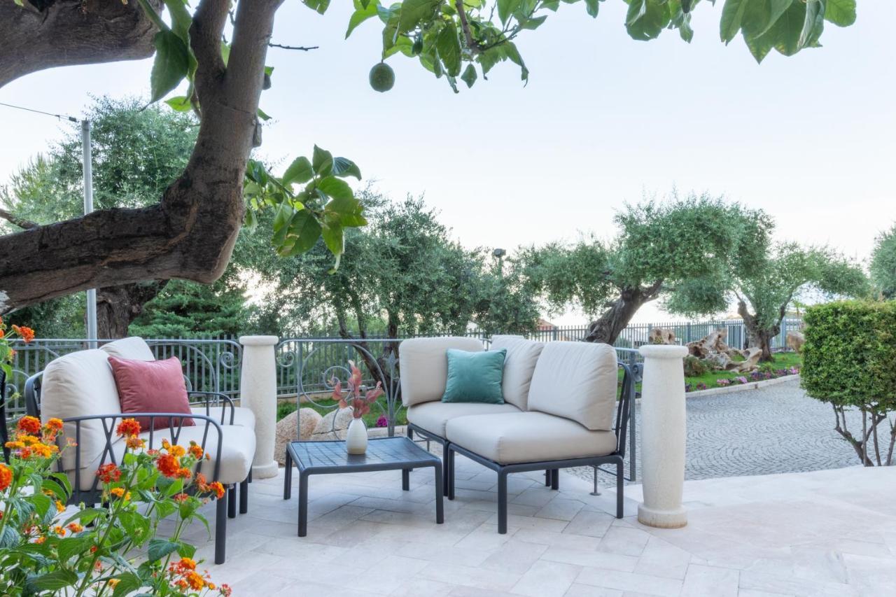 Hotel Brancamaria Cala Gonone Dış mekan fotoğraf