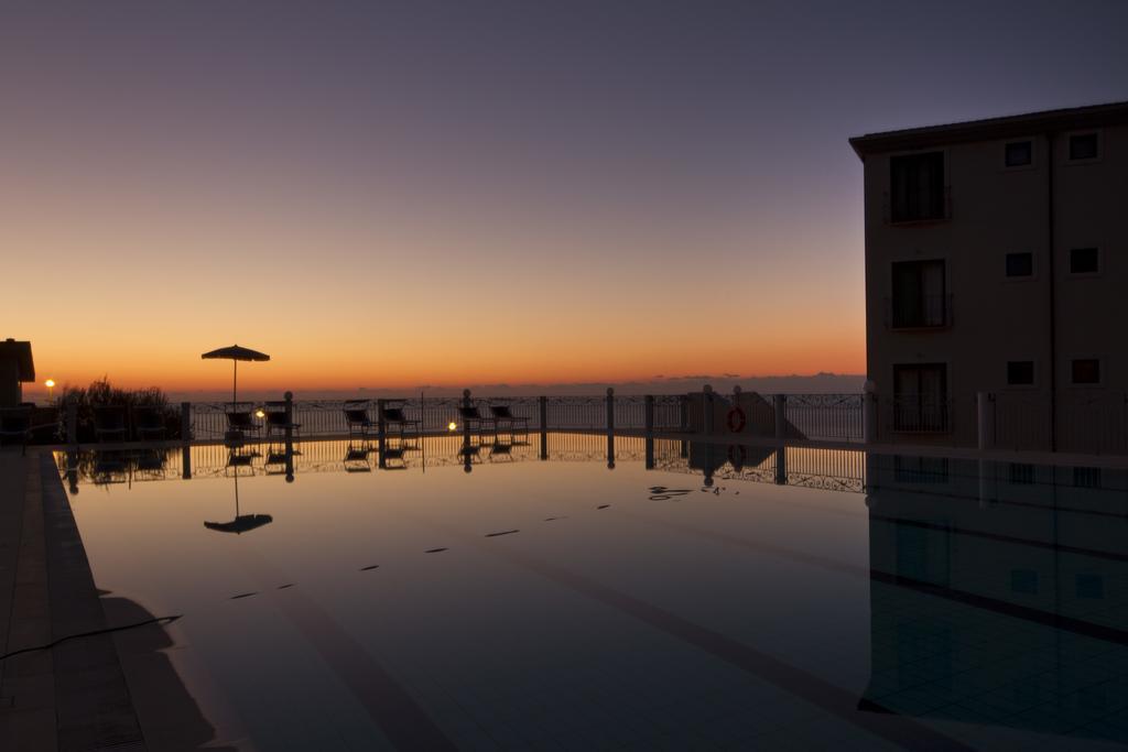 Hotel Brancamaria Cala Gonone Dış mekan fotoğraf