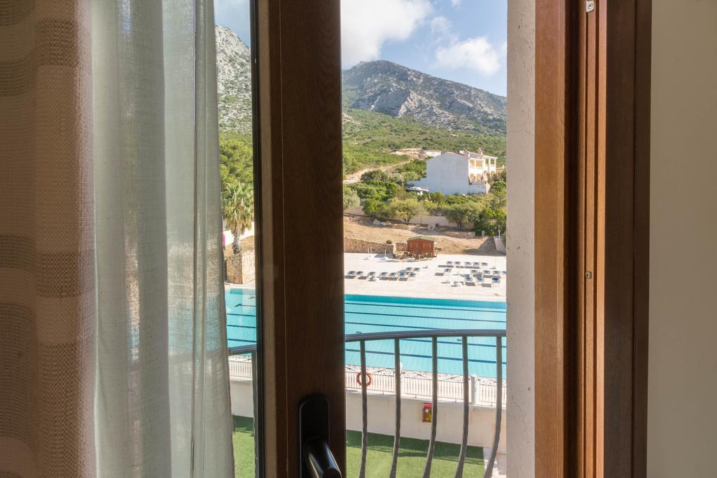 Hotel Brancamaria Cala Gonone Dış mekan fotoğraf